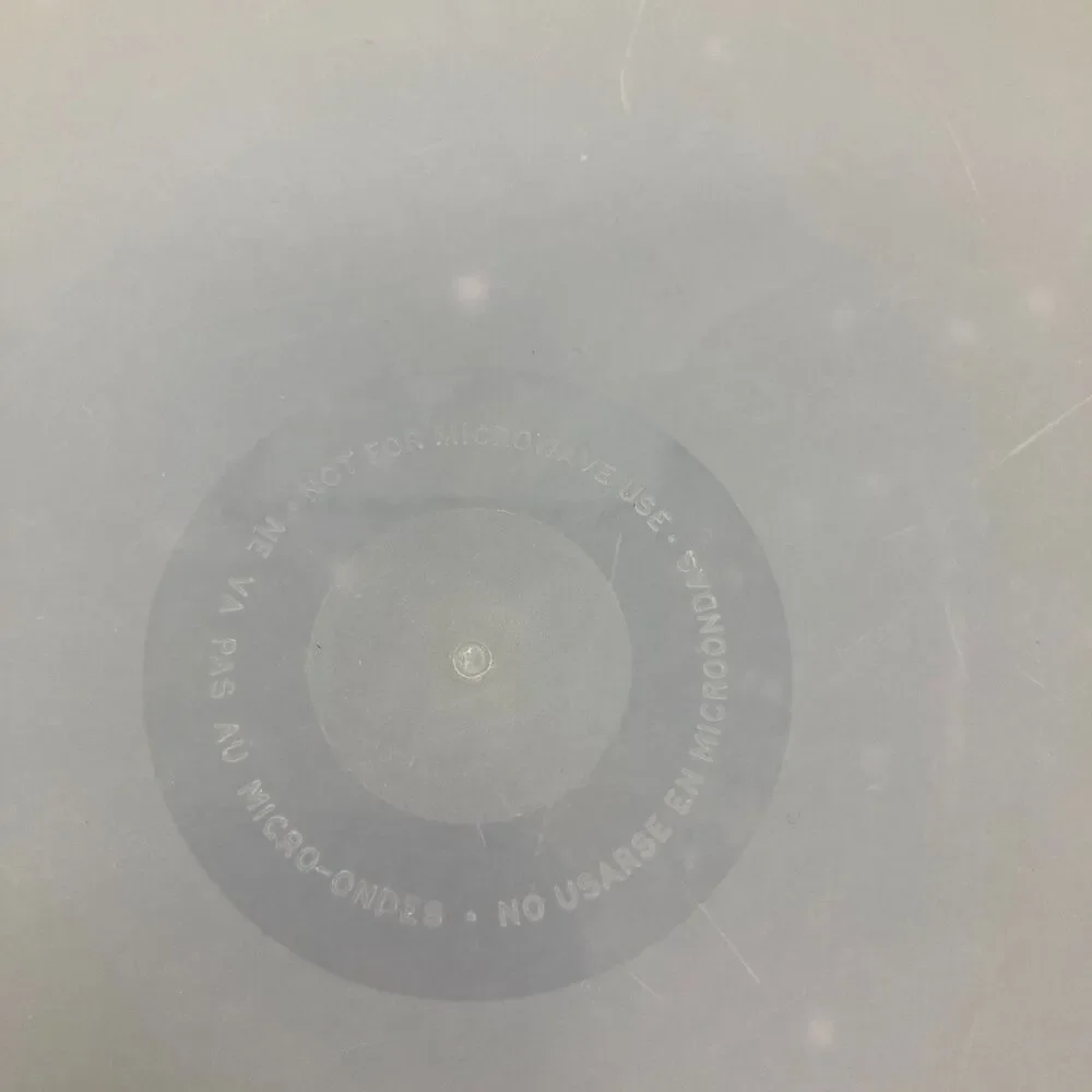 Tupperware Lid #2197 
